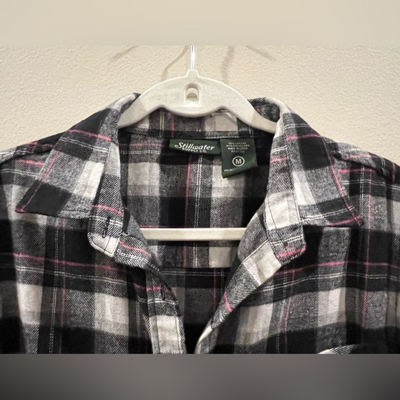 Stillwater Supply Co. long sleeve button-down plaid flannel black pink women’s M - Picture 4 of 8